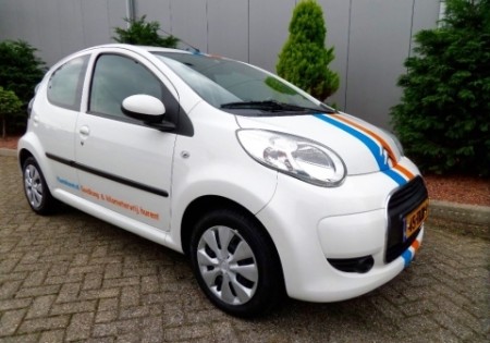 ZWOLLE: FFAUTOHUREN AUTOVERHUUR